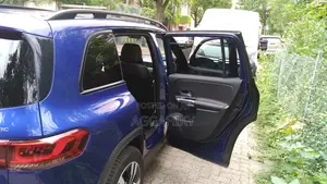 Mercedes-Benz GLB-Class 2024 Blue