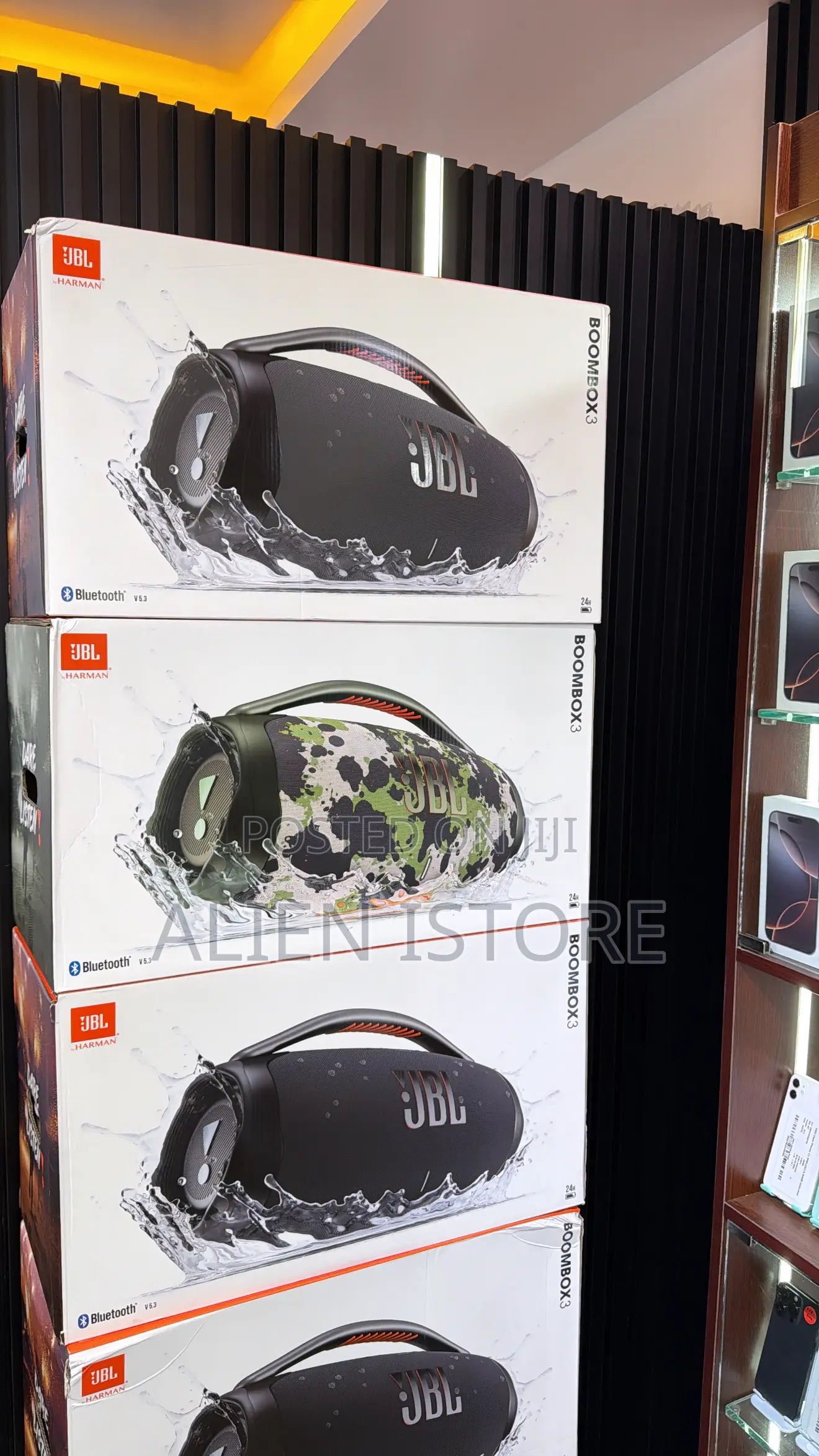 JBL Boombox 3