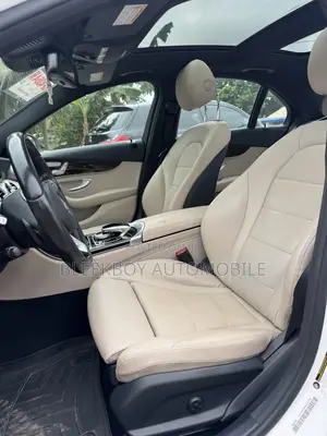Mercedes-Benz C300 2017 White
