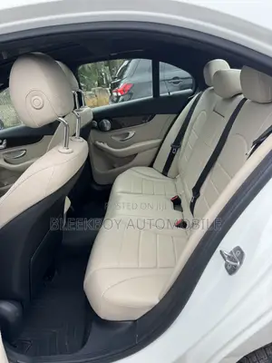 Mercedes-Benz C300 2017 White