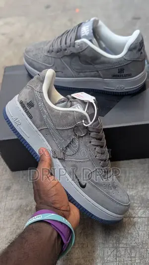 Airforce 1 X Undefeated. Available in All Sizes and Colours. Classic