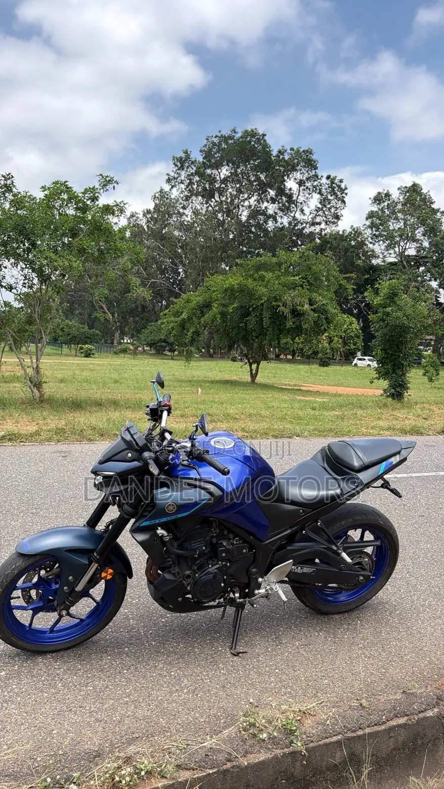 Yamaha 2024 Blue