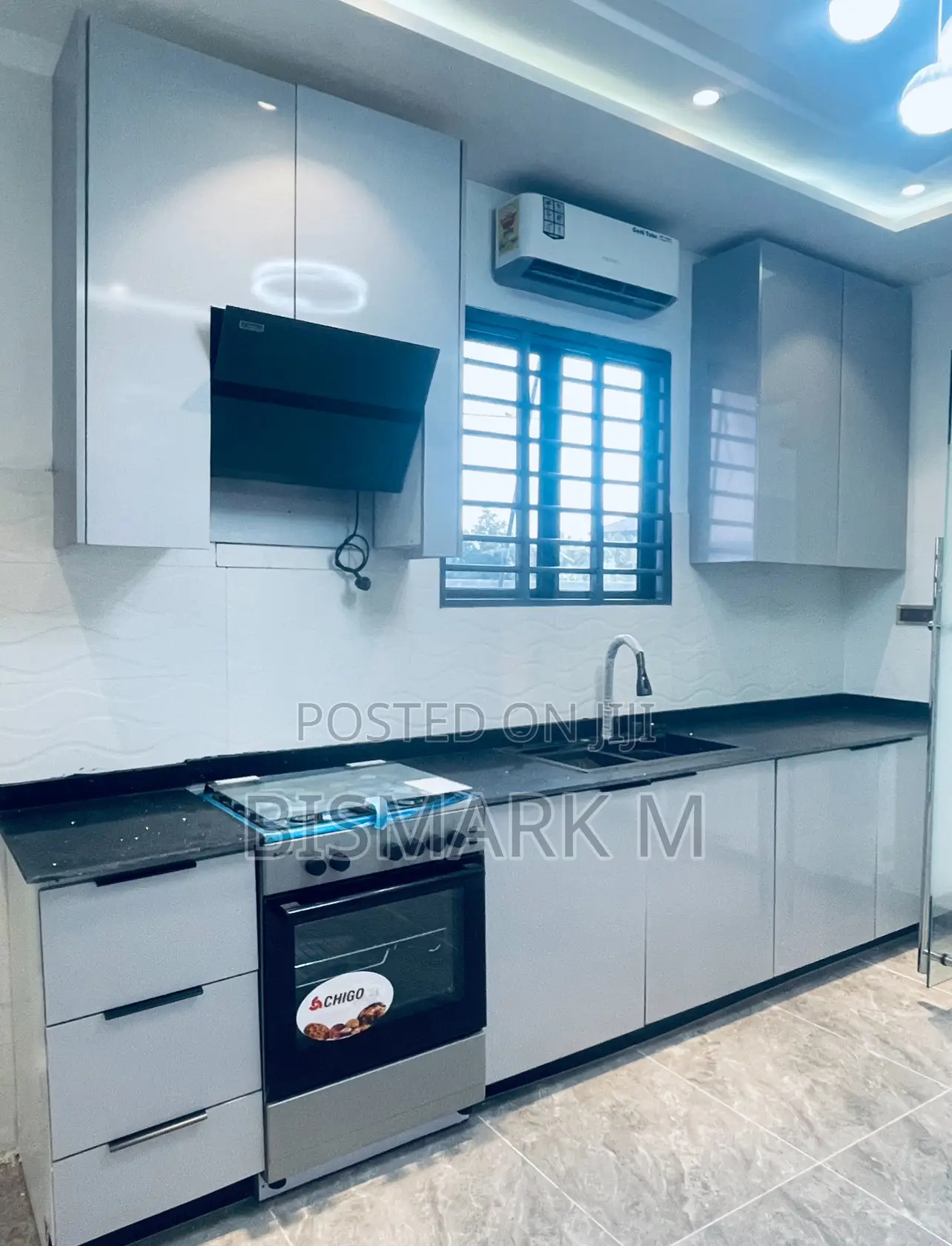 3bdrm House in Lakeside Estate, Ashaley Botwe for sale