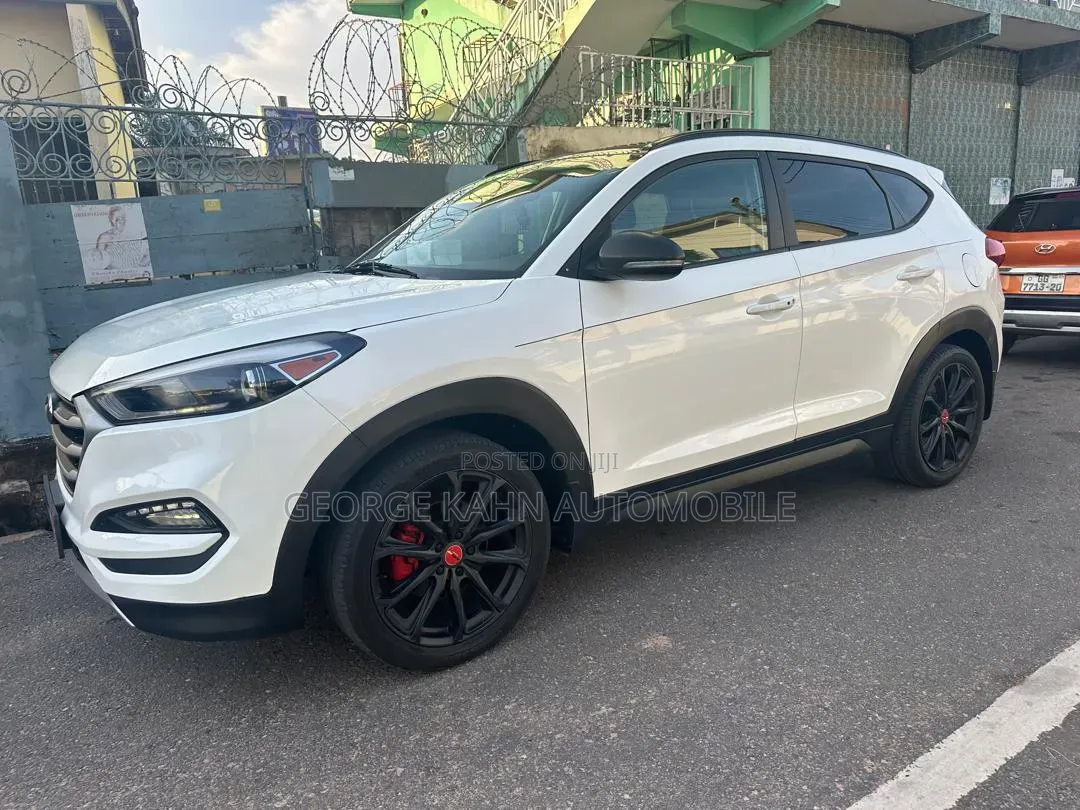 Hyundai Tucson 2017 White