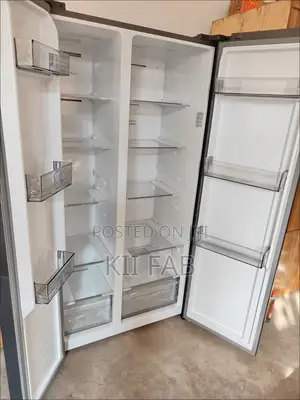 Hisense 550L Fridge