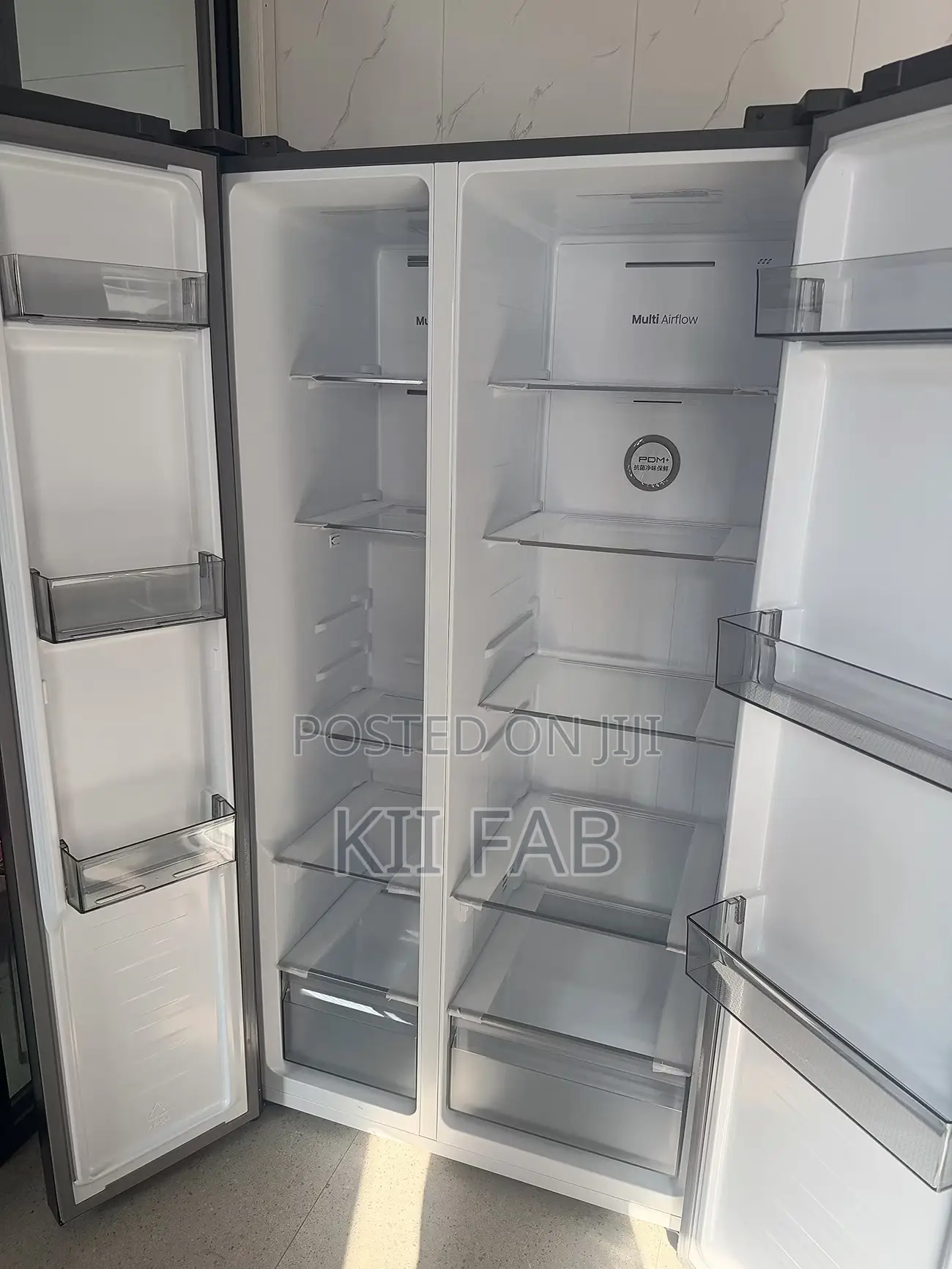 Hisense 550L Fridge