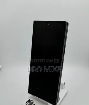 New Samsung Z 16 GB Black