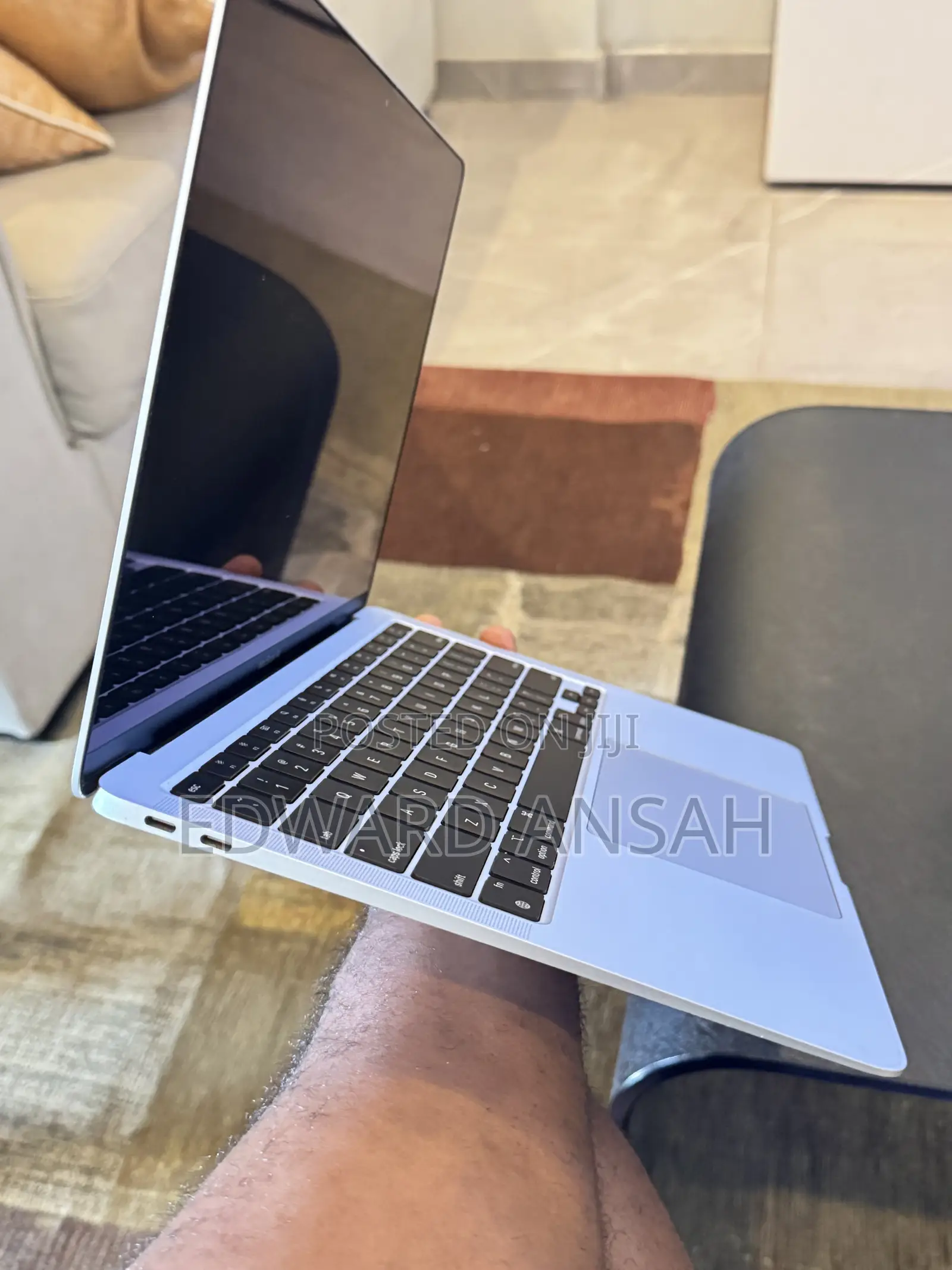 Laptop Apple MacBook Air 2020 8GB Apple M1 SSD 256GB