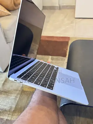 Laptop Apple MacBook Air 2020 8GB Apple M1 SSD 256GB