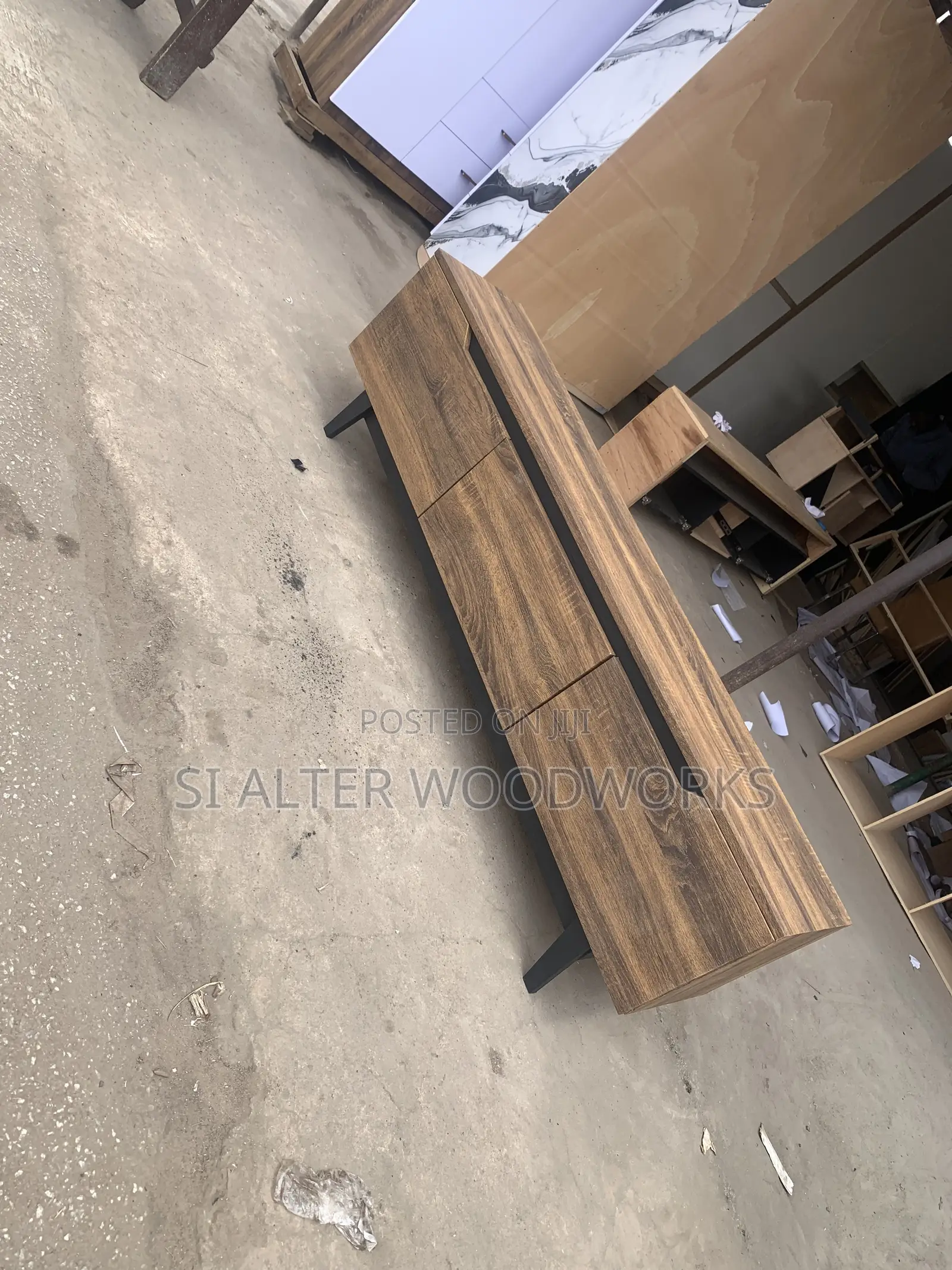 Classic 6ft TV Stands