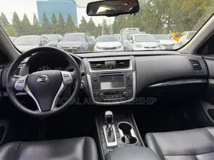 Nissan Altima 2017 Black