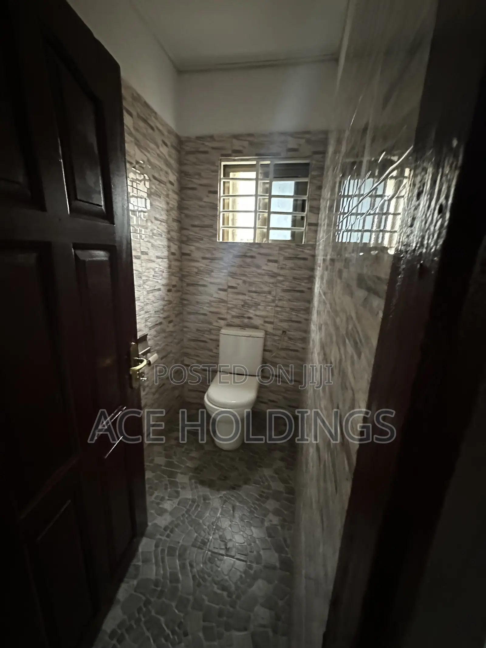 2bdrm House in Nanakrom, School Junction for rent