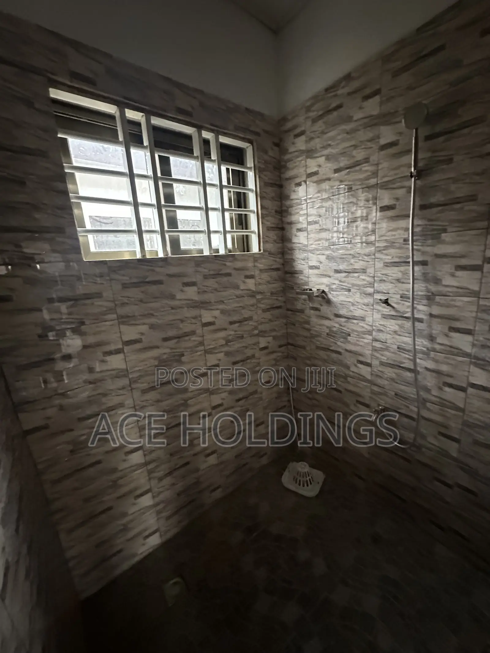 2bdrm House in Nanakrom, School Junction for rent