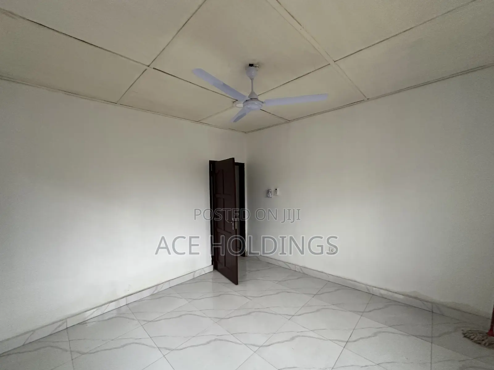 2bdrm House in Nanakrom, School Junction for rent