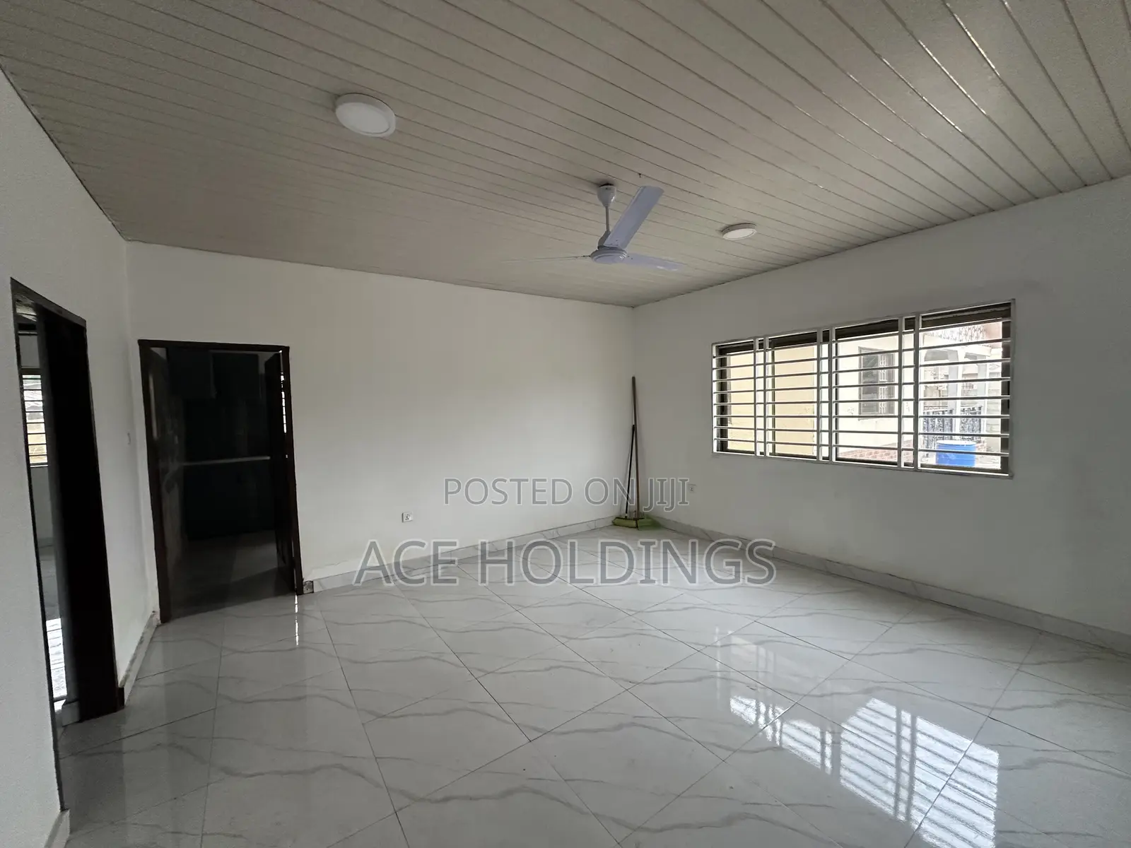 2bdrm House in Nanakrom, School Junction for rent