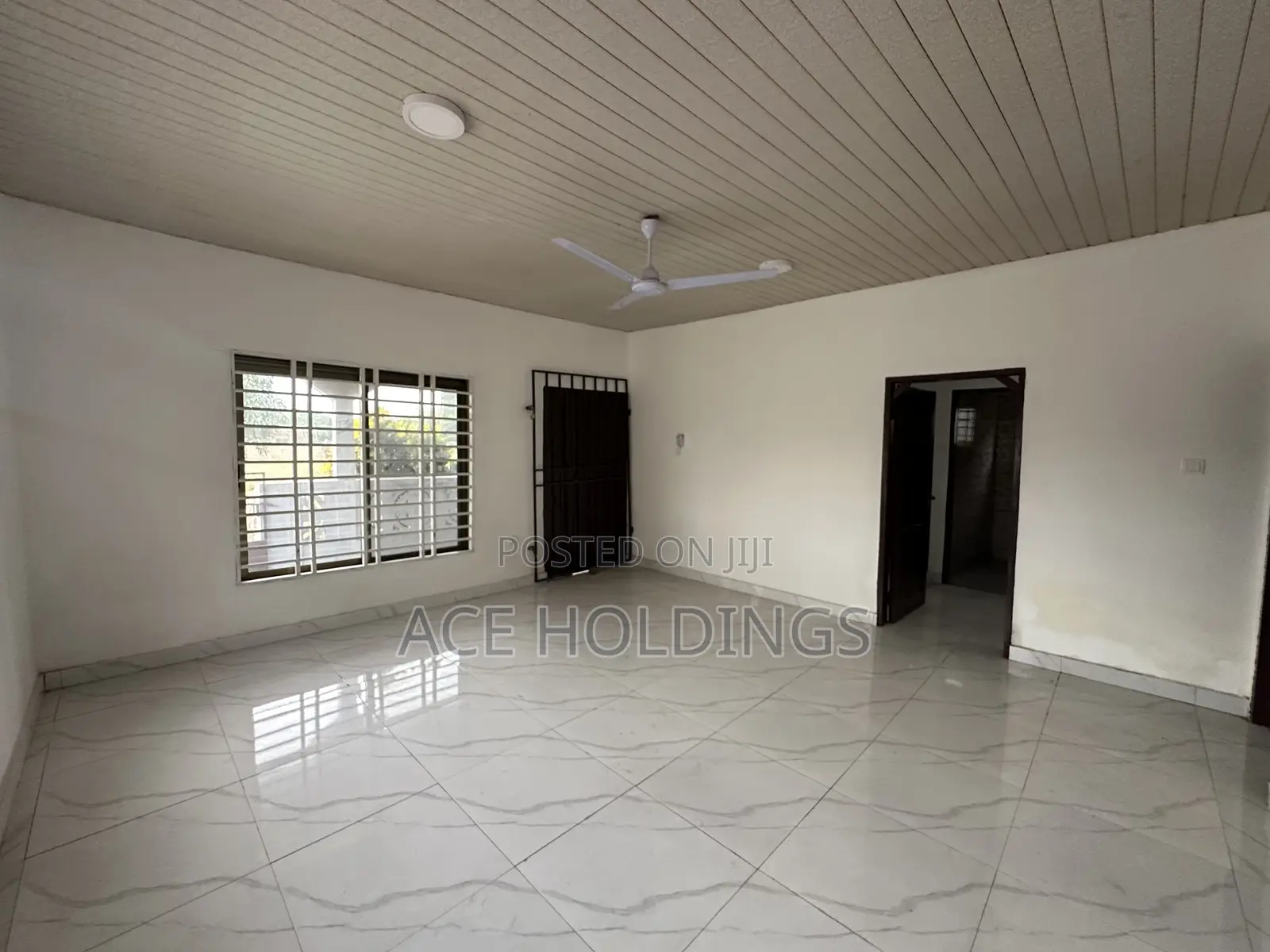 2bdrm House in Nanakrom, School Junction for rent