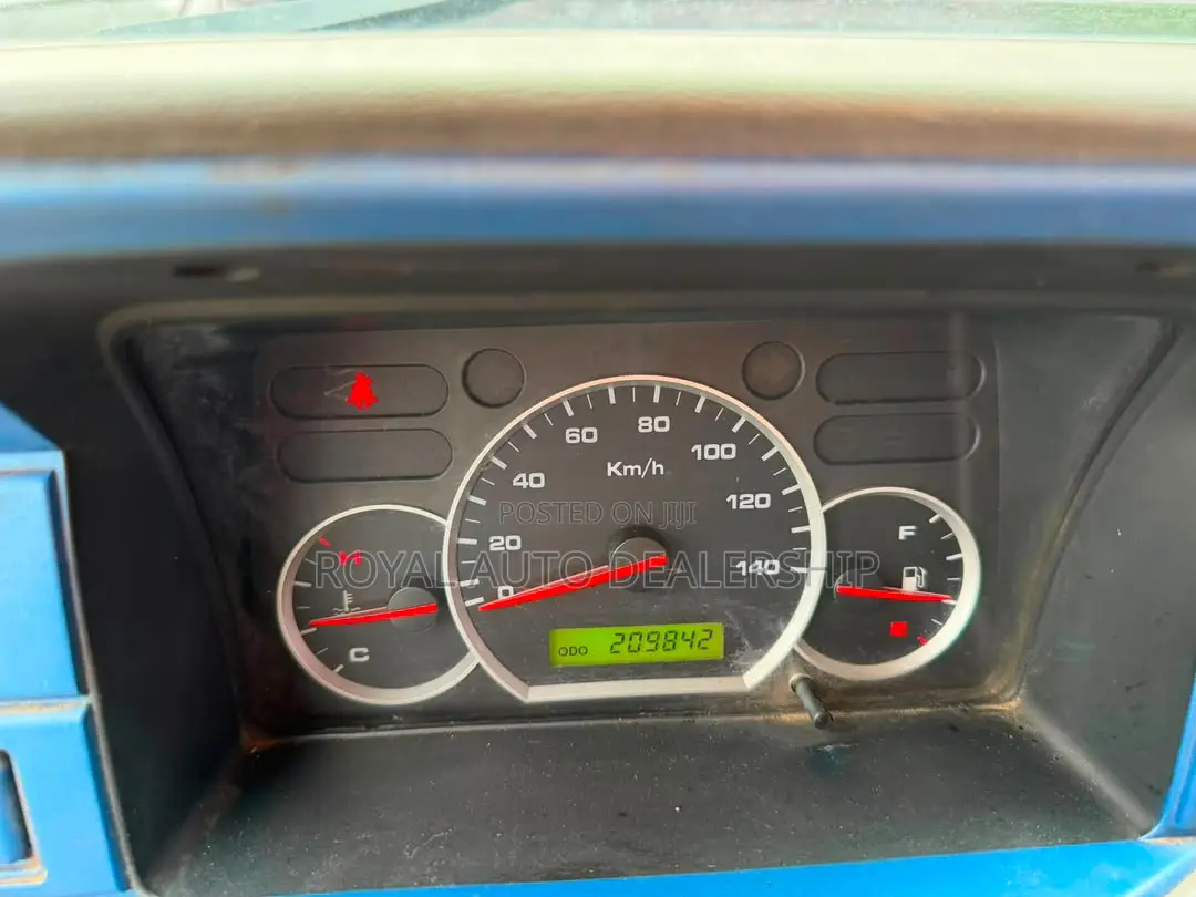 LARBO | 2013 MODEL (PETROL) Petrol Engine