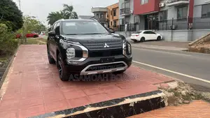 New Mitsubishi Outlander SEL 2024 Black