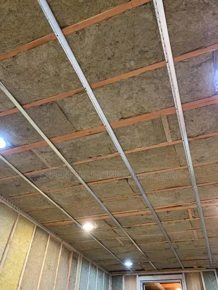 Expert Plasterboard Installer .