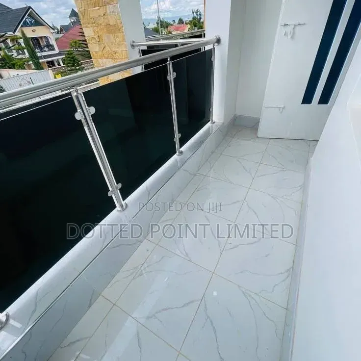 Frameless Glass Stainless Railings