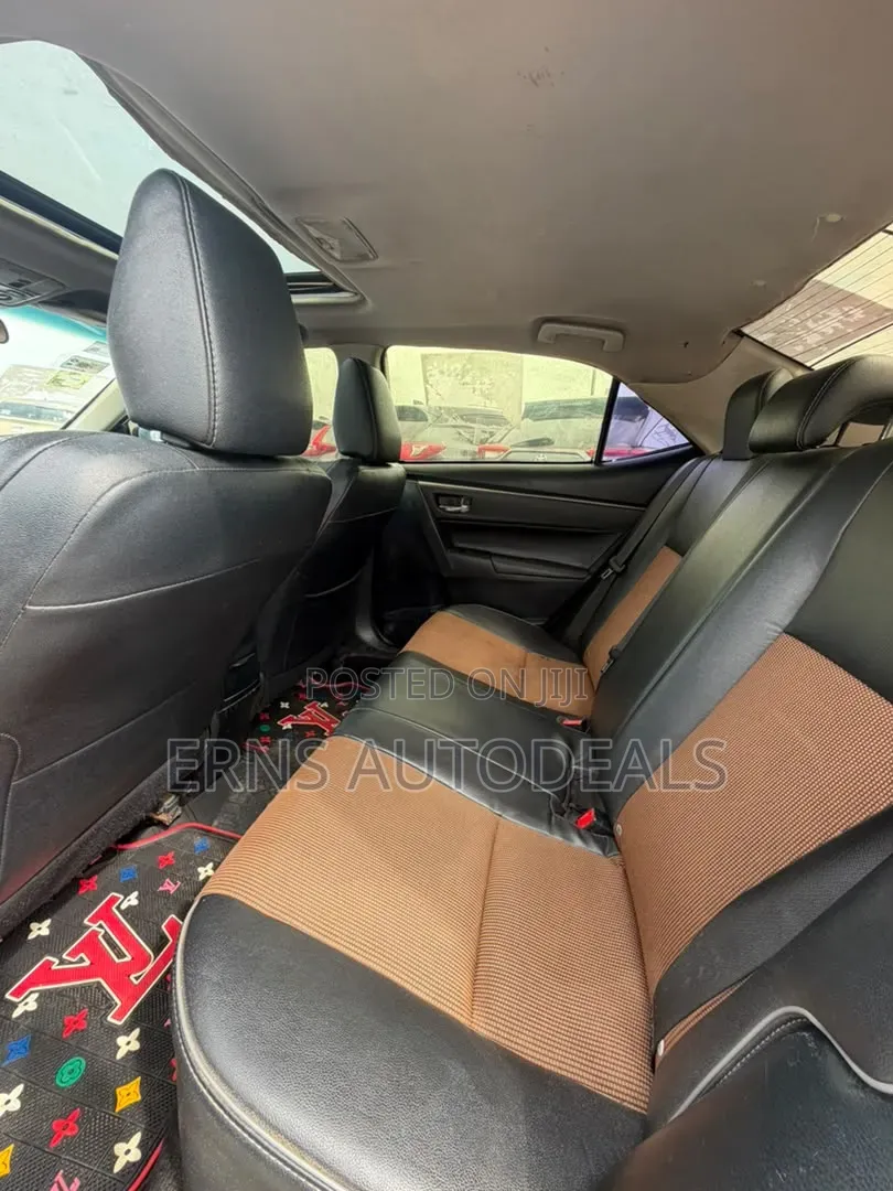 Toyota Corolla 2015 White