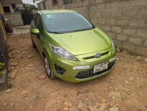 Ford Fiesta 2011 Green