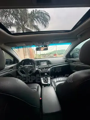Hyundai Elantra 2018 Blue