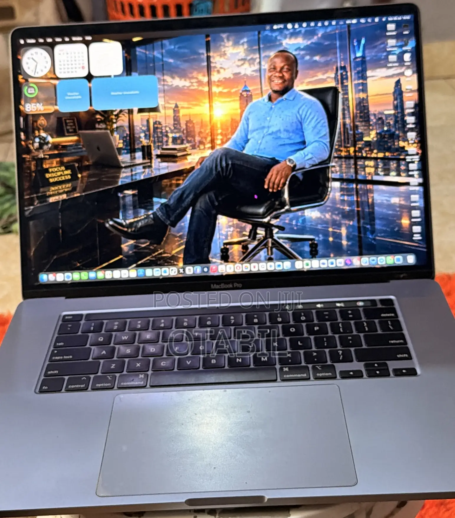 Laptop Apple MacBook Pro 2019 16GB Intel Core i7 SSD 512GB