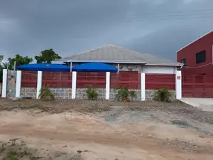 6bdrm Apartment in Aputuogya Abountem, Kumasi Metropolitan for sale