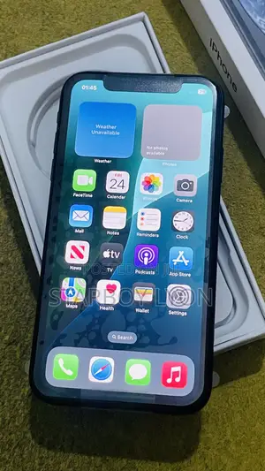 New Apple iPhone XR 128 GB Black