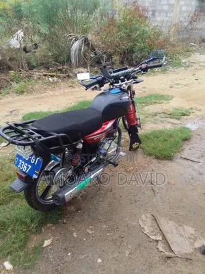 New Royal RY150 2026 Red