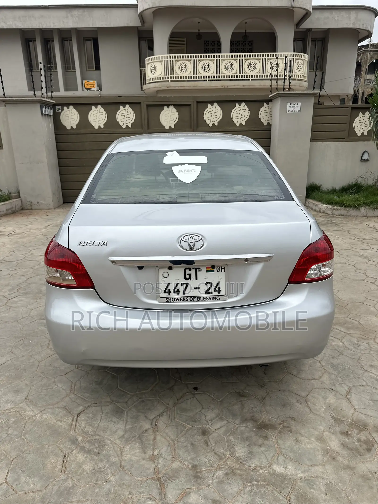 Toyota Belta 2010 Silver