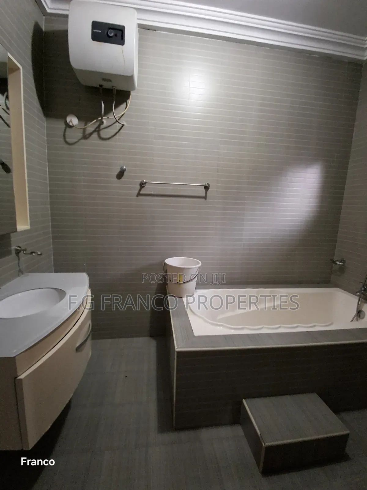 4bdrm House in Kg. Franco, Manet Junction for rent