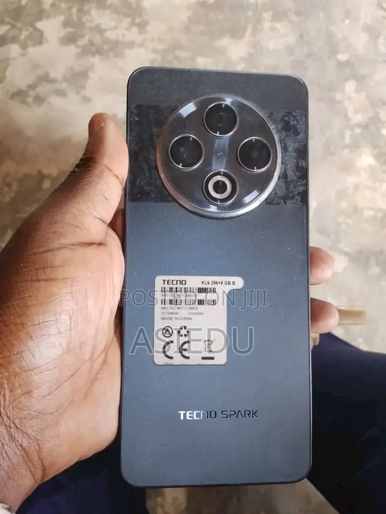 Tecno Spark 30 256 GB Gray