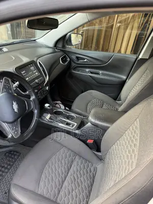 Chevrolet Equinox LT w/1LT FWD 2018 Gold