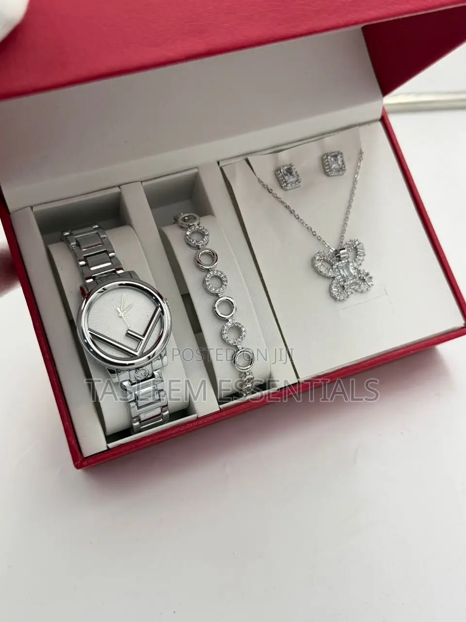 Designer Watches and Jewelleries