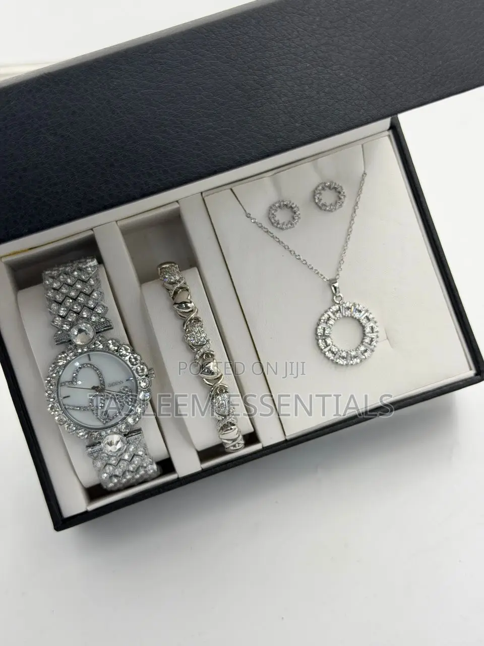 Designer Watches and Jewelleries