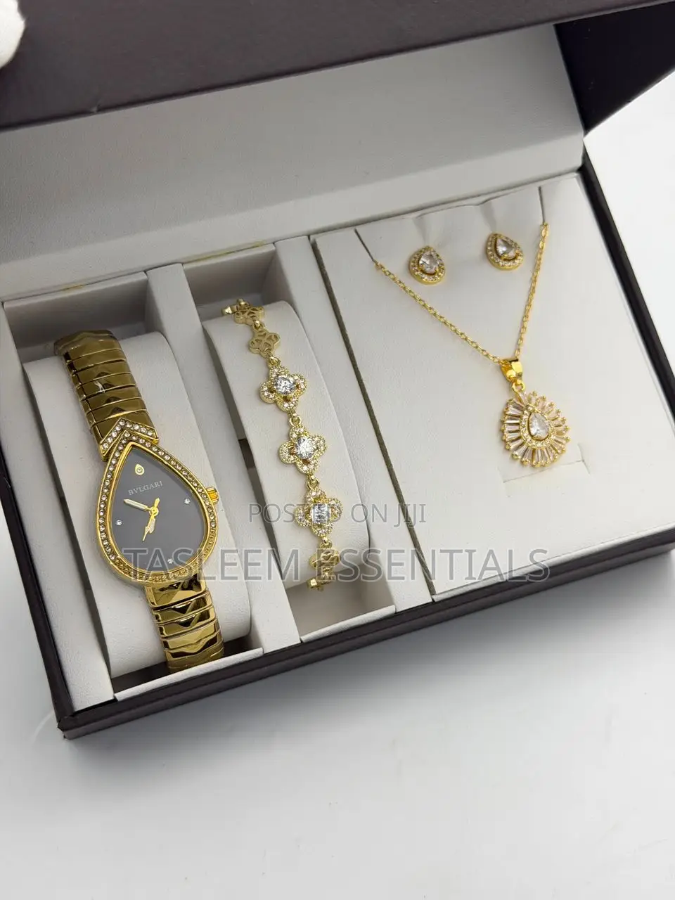 Designer Watches and Jewelleries