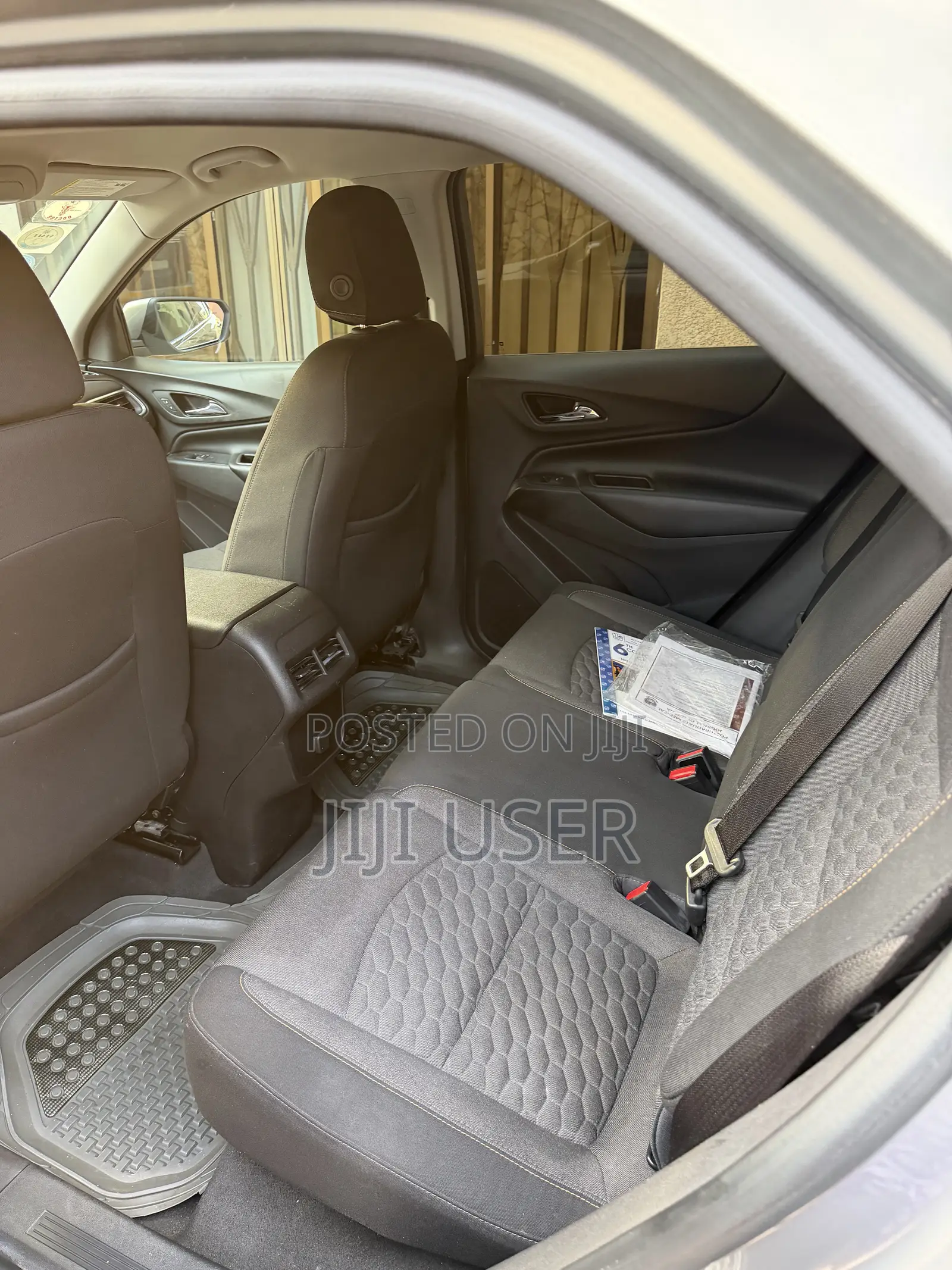 Chevrolet Equinox LT w/1LT FWD 2018 Gold