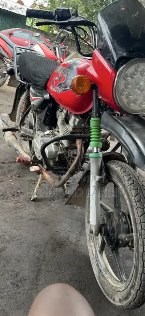 Bajaj Avenger 150 Street 2020 Red
