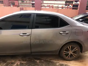 Toyota Corolla 2015 Gray