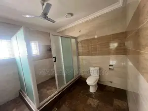 5bdrm House in Mainstay Estates, Adenta for rent