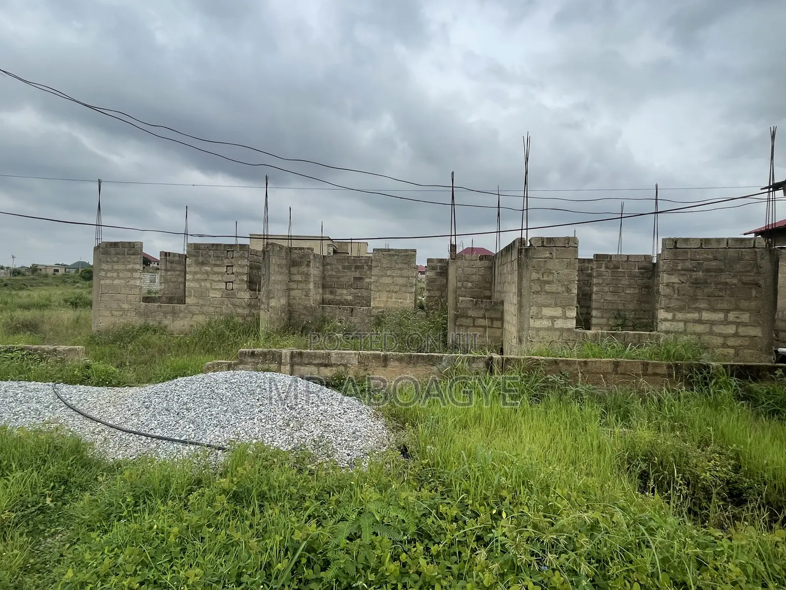 4bedroom Uncompleted Building , on Two PLTS 4sale at Amasaman Danchira