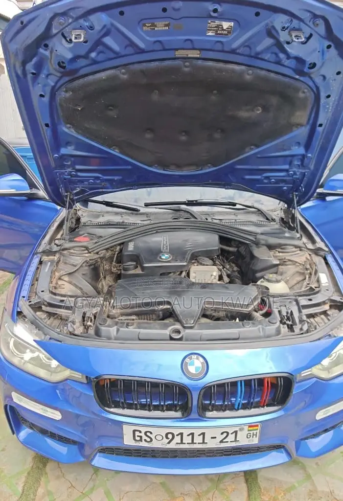 BMW 328i 2016 Blue