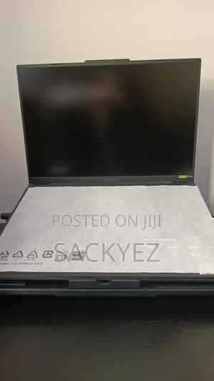 Laptop Asus TUF Gaming A16 16GB AMD Ryzen 7 SSD 1T