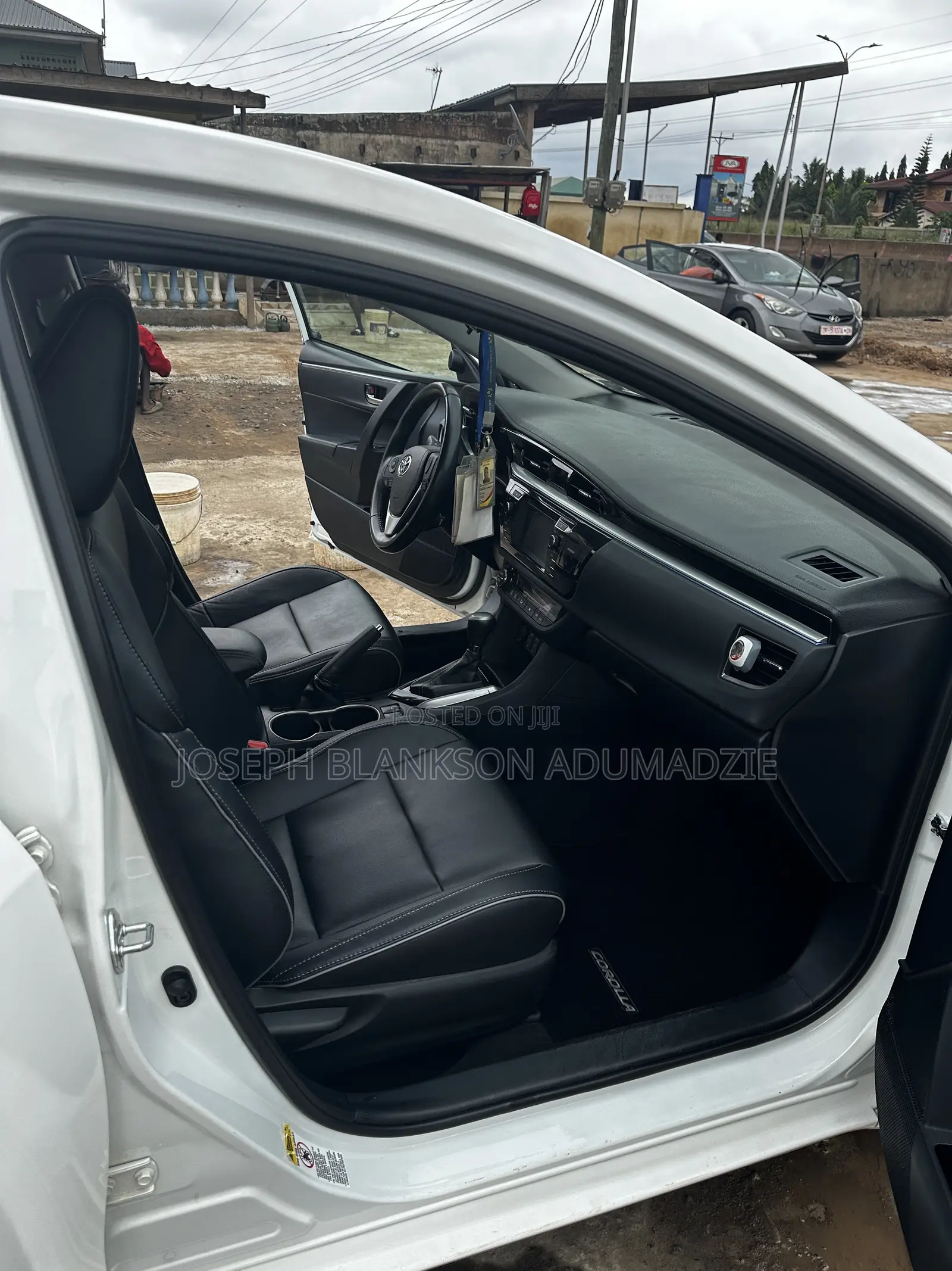 Toyota Corolla S Premium 4dr Sedan (1.8L 4cyl CVT) 2016 White