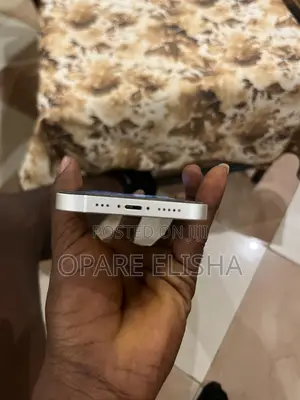 Apple iPhone 13 128 GB White