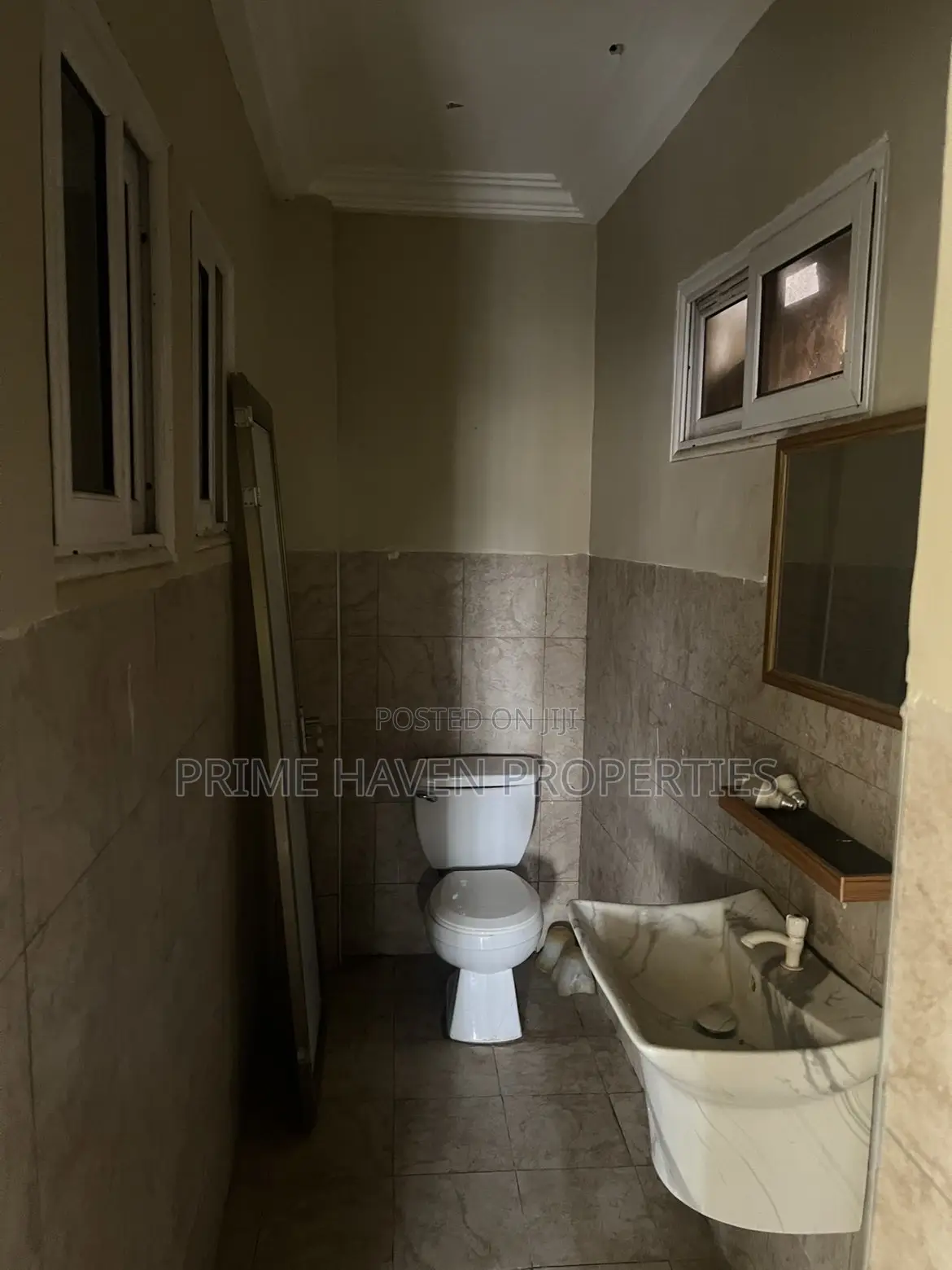 2bdrm Apartment in Agbogba for rent