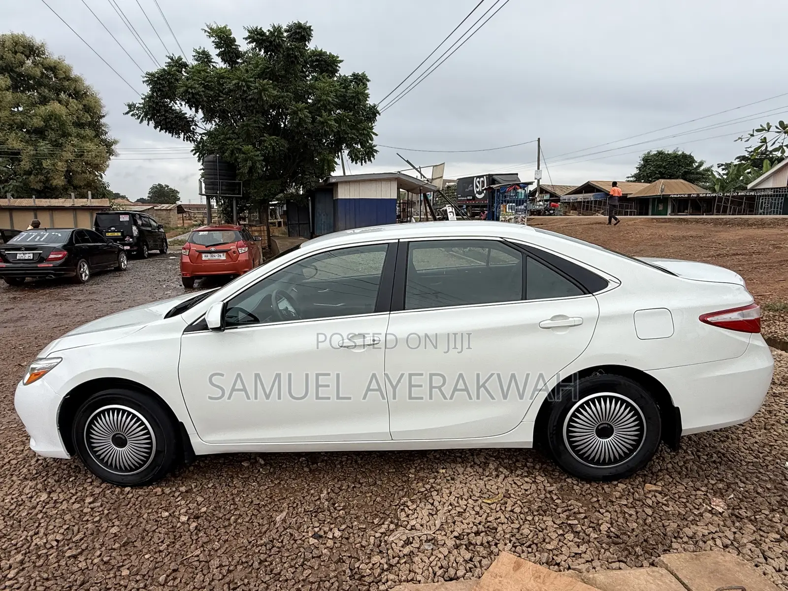 Toyota Camry 2017 White
