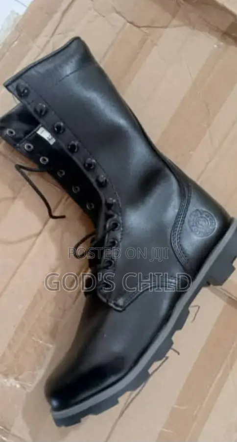 Armystrong Boots